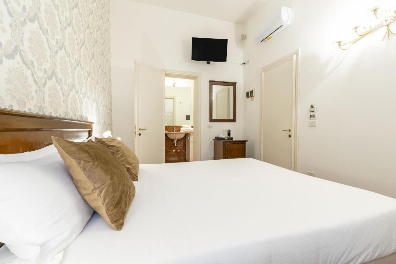 Residenza Centopietre - Dorsoduro By Wonderful Italy Βενετία Εξωτερικό φωτογραφία
