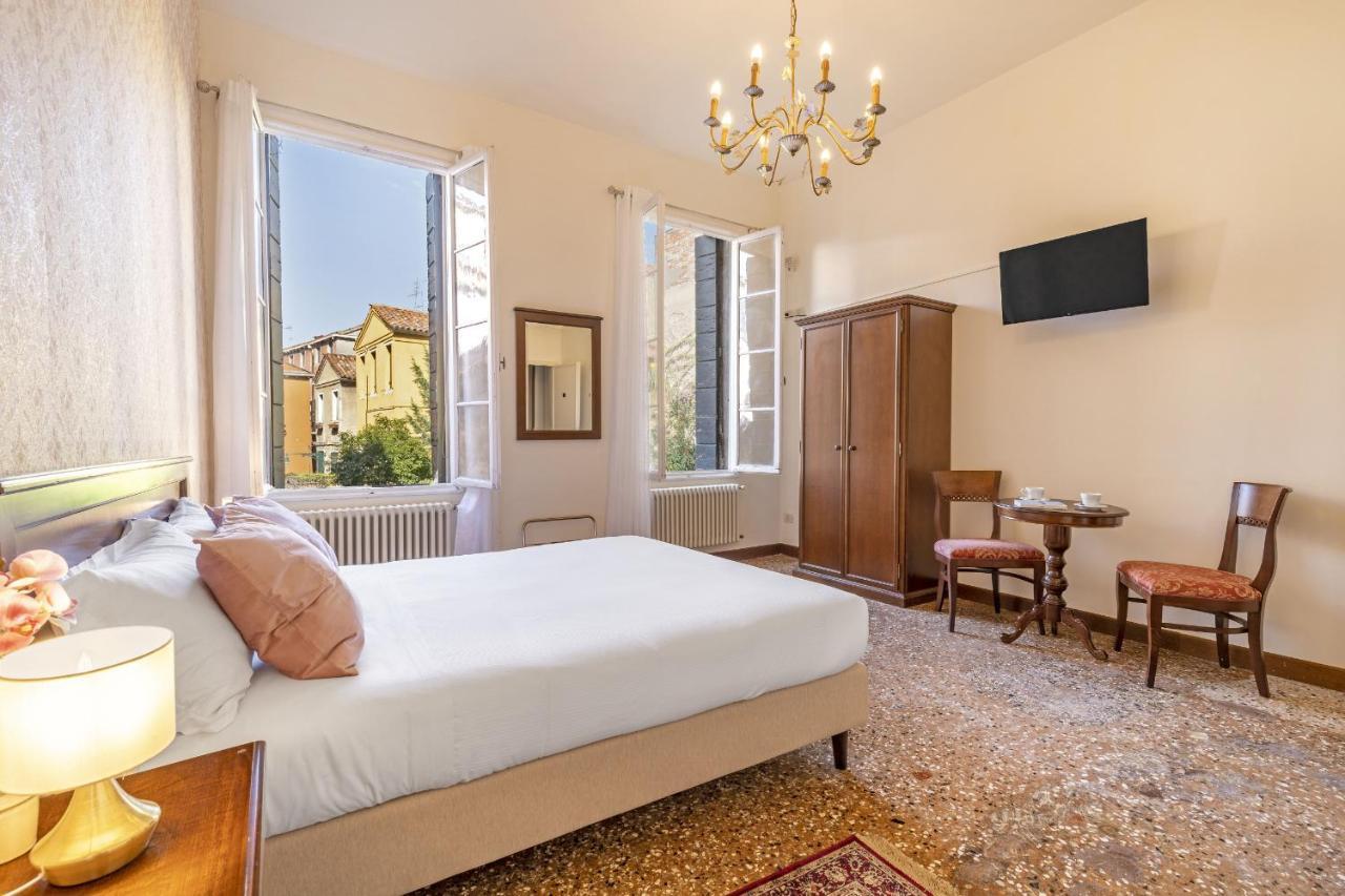 Residenza Centopietre - Dorsoduro By Wonderful Italy Βενετία Εξωτερικό φωτογραφία