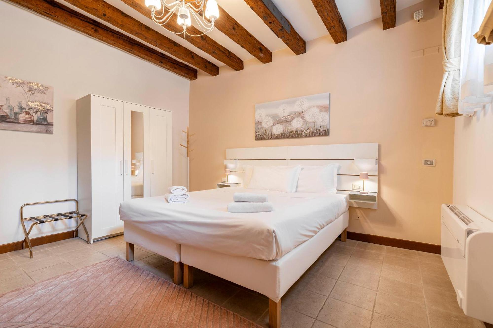 Residenza Centopietre - Dorsoduro By Wonderful Italy Βενετία Εξωτερικό φωτογραφία